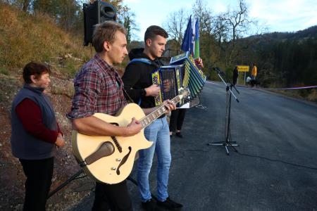 OTVORITEV CESTE OTONCA MAHNETI 07 FOTO LJUBO VUKELIČ